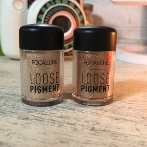 Loose eyeshadow pigments